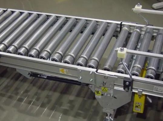 2000mm Length Stainless Steel 304 Roller Conveyor For Whole Packaging Line Connections