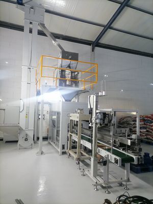Automatic Bagging Machine For Chemical Products Jumbo Woven Bags Width 400 - 600mm