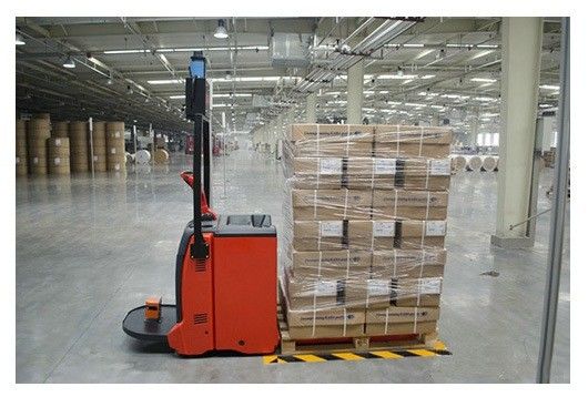 Standard Type Pallet Forklift AGV Material Handling In Warehouse Picking And Loading