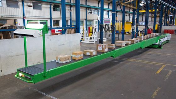 Automatic Fixed Telescopic Belt Conveyor Cargo Loading Machine High Efficiency